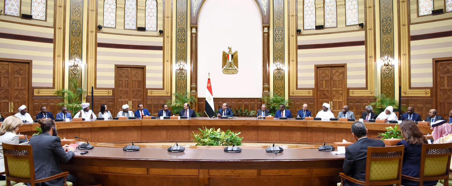 Sisi meets with Sudanese civil and political forces - Presidency